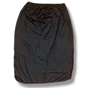 Vintage Vanity Fair Slip Skirt w/Scallop Lace Trim and Front Slit- Black